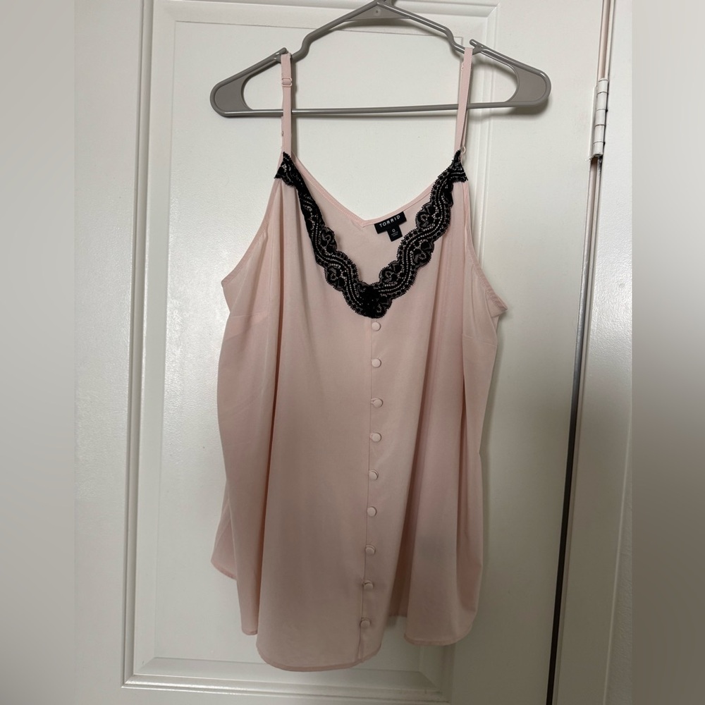 torrid Blush Pink Button-Front Cami with Black Lace Trim Size 0